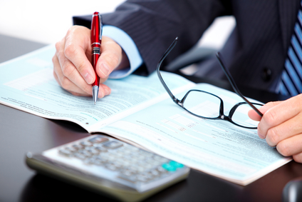 Six Reasons to hire a licensed Certified Public Accountant (CPA)